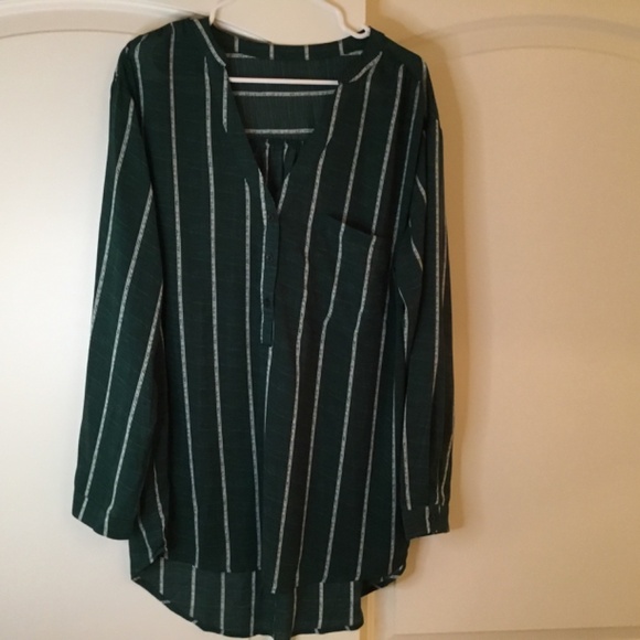 Women’s Plus Size Oversized Long Sleeve Blouse - Picture 2 of 6